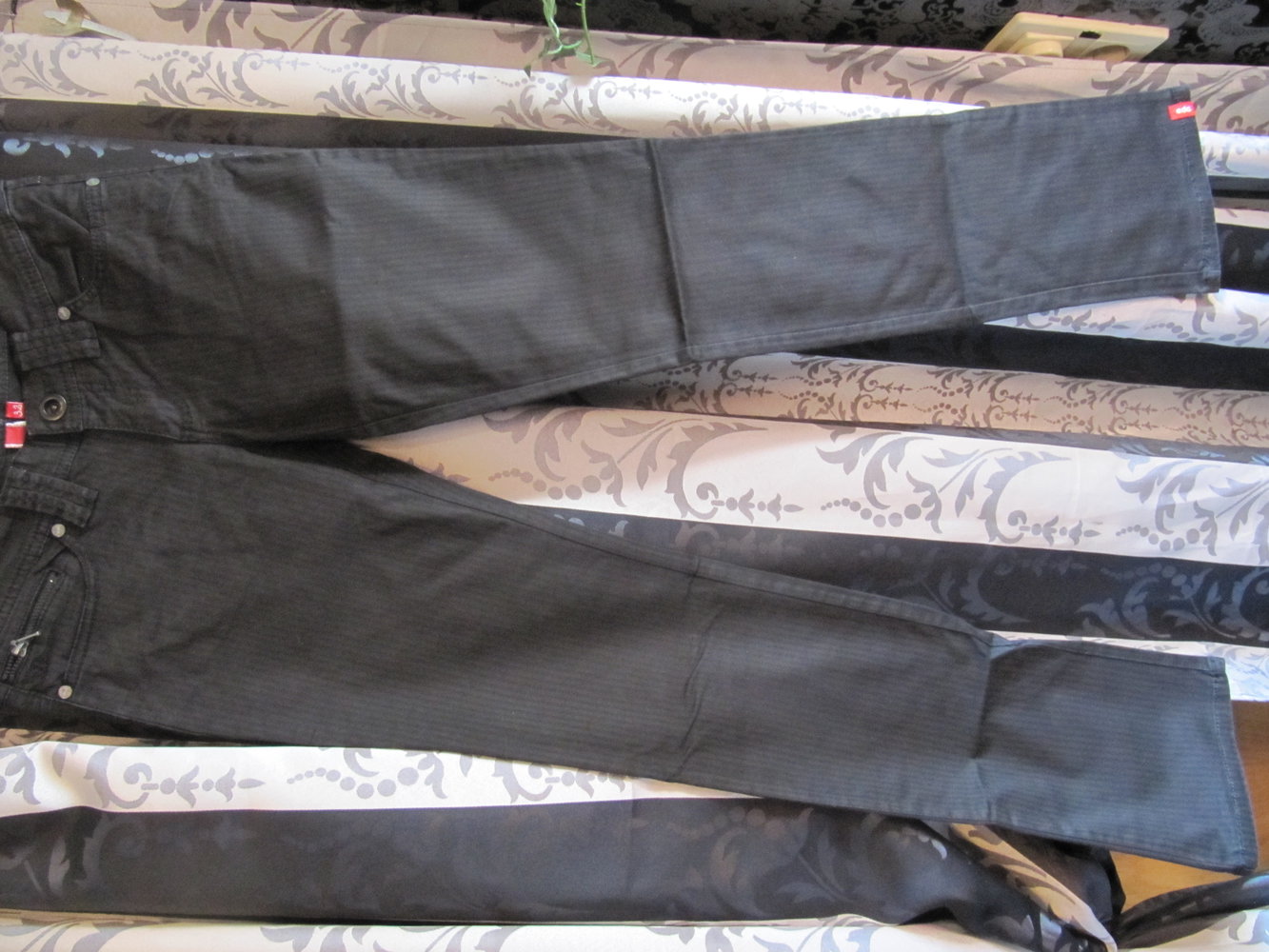 gestreifte Hose