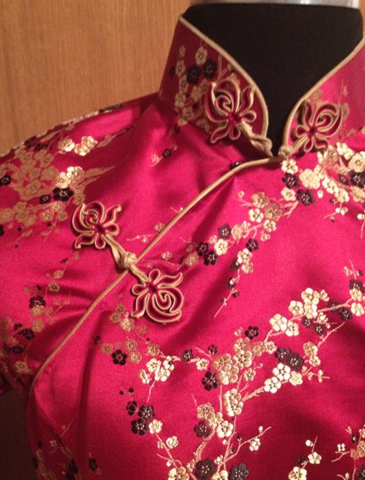 True Vintage Seidenkleid im Asienstil
