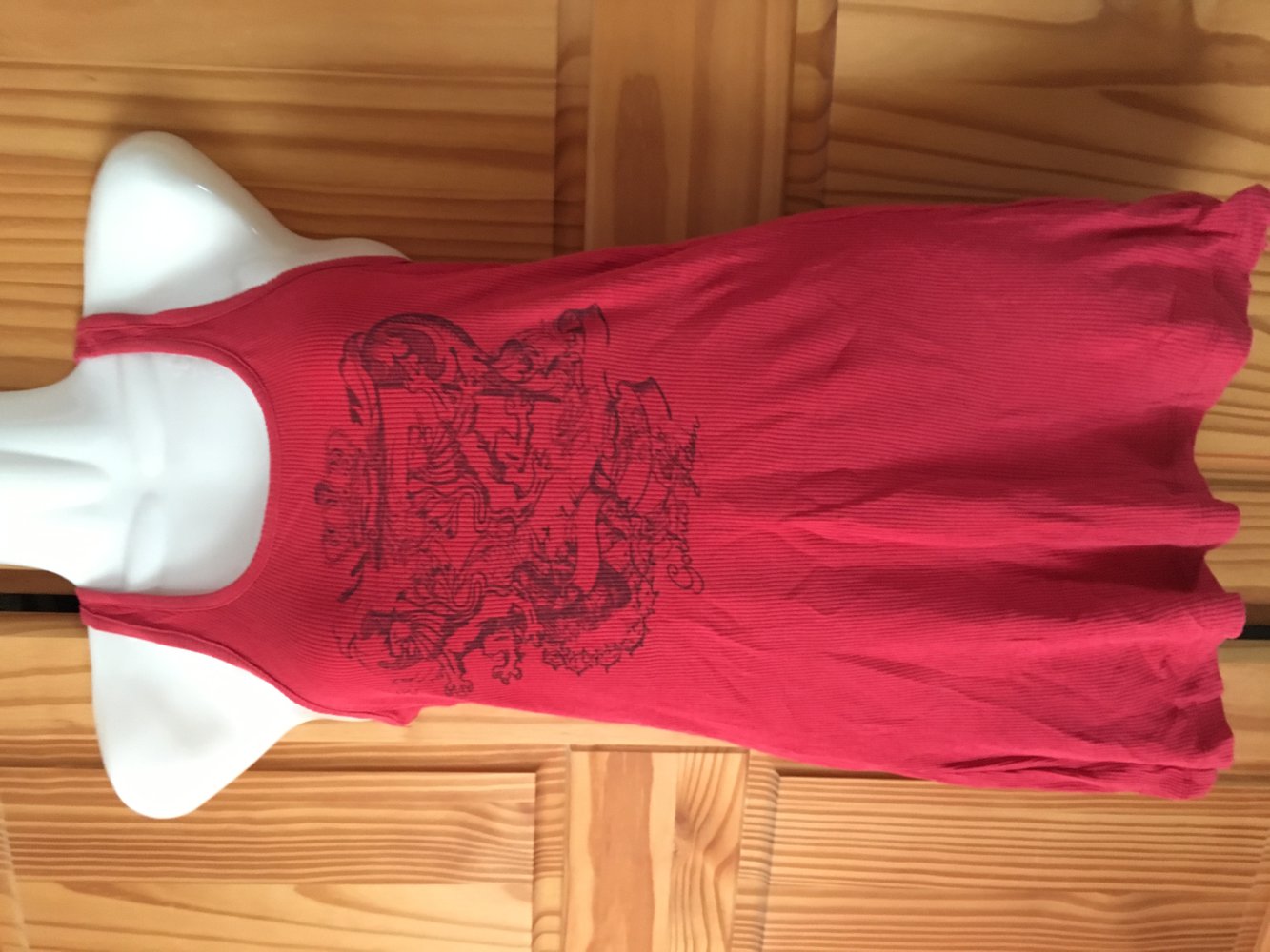 Top. T shirt, Tanktop