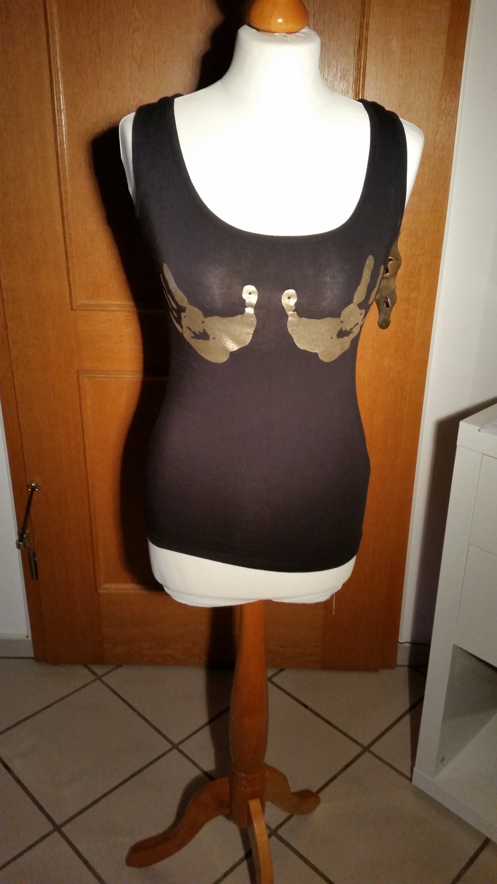 Schwarzes Tanktop 