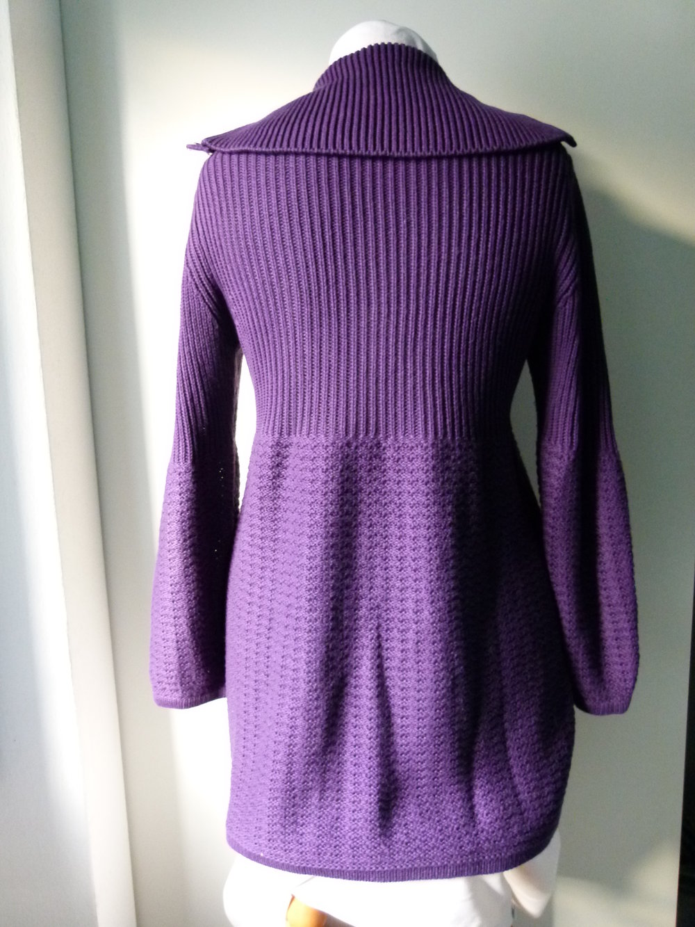 Lange Strickjacke Cardigan, violett lila, Boho Mori Goa Festival Hippie Lagenlook Winter