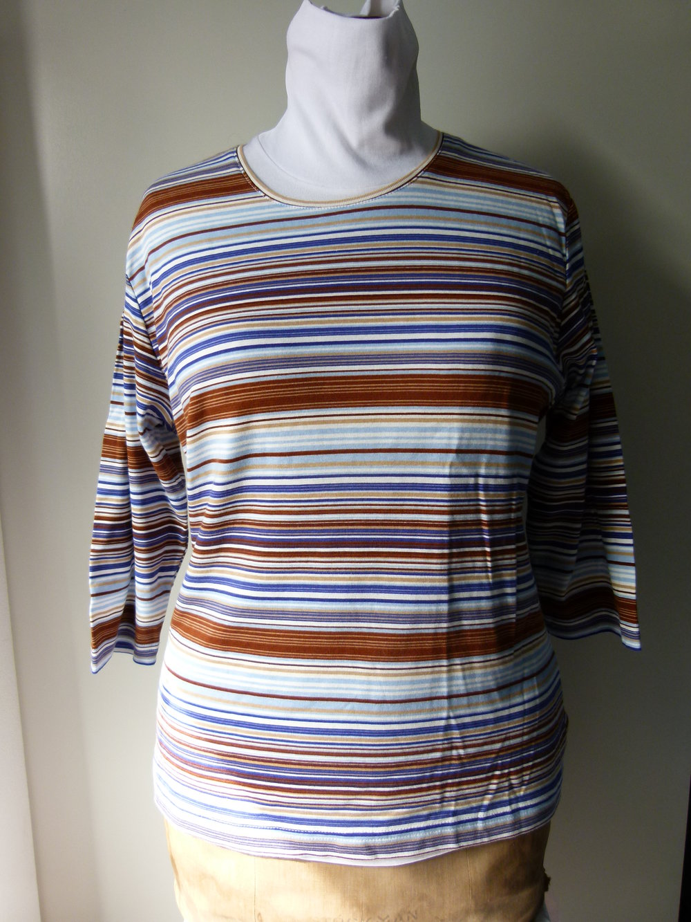 Basic Ringel Shirt, dreiviertel Arm, braun weiß blau gestreift, Casual 