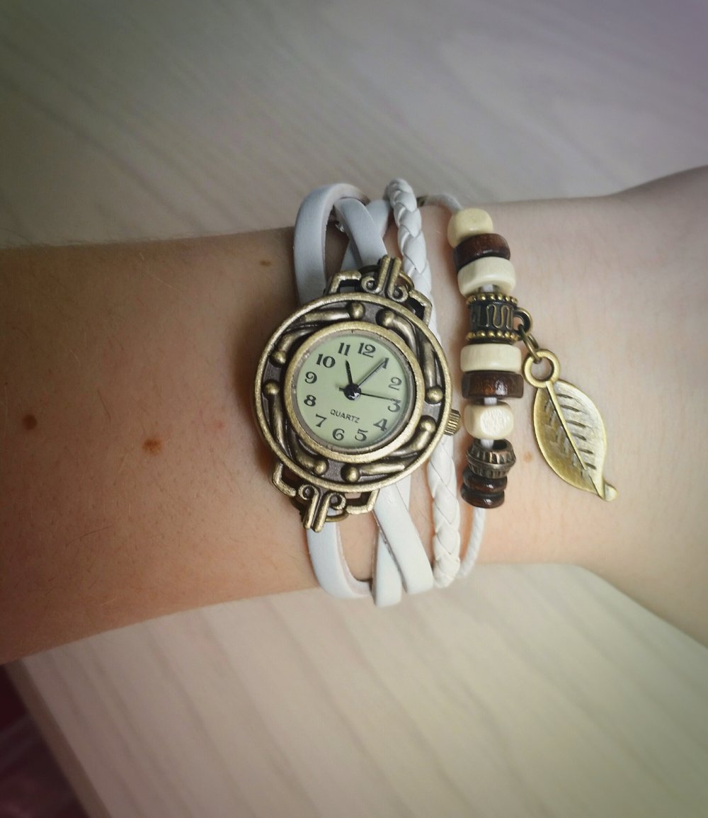 Uhr Romantik Vintage weiß Armband Anhänger Gothic Ethno Goa 