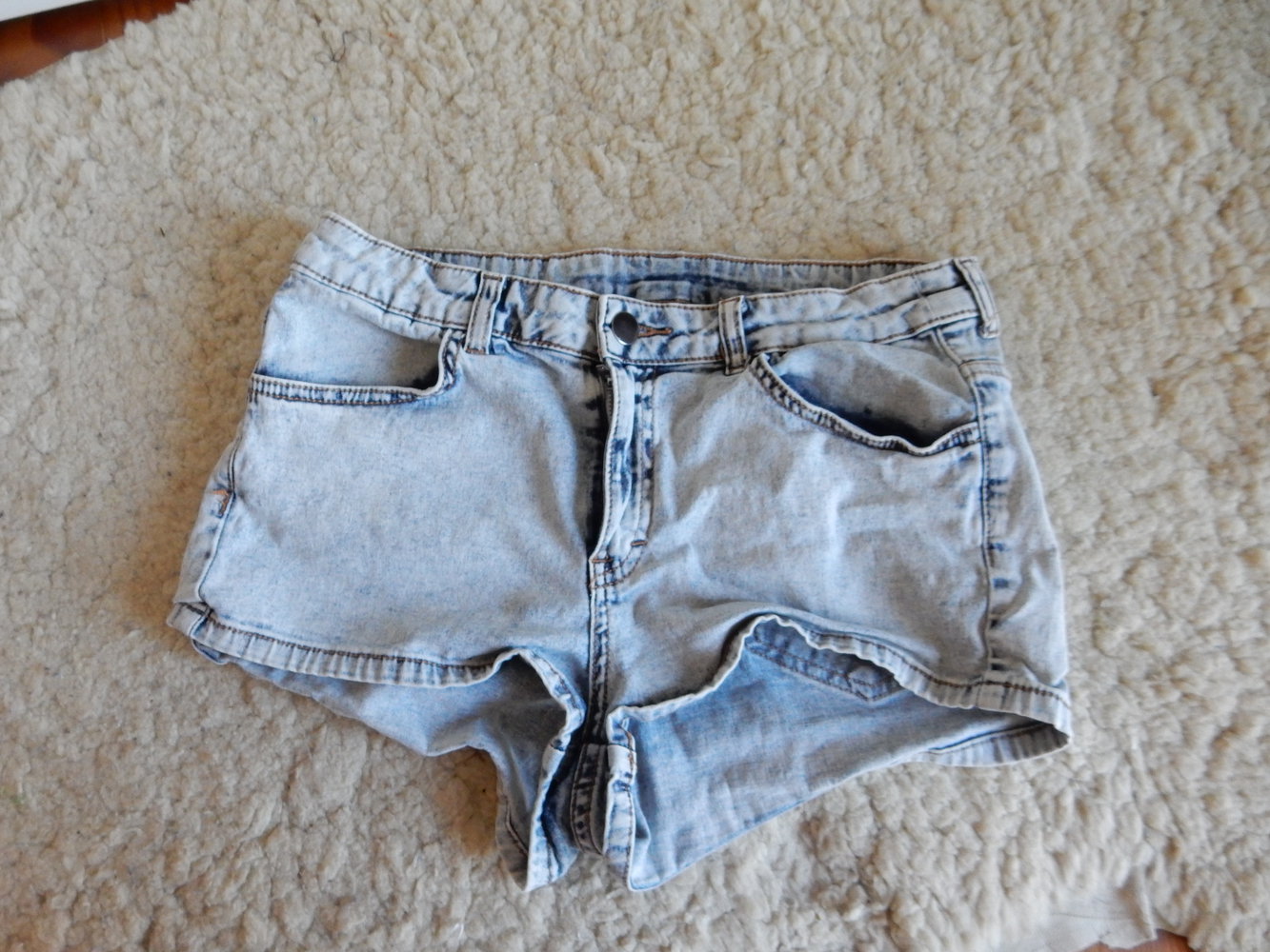 Kurze Shorts