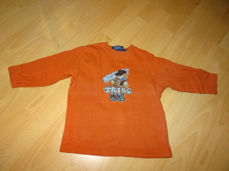 Pullover Gr. 104 orange