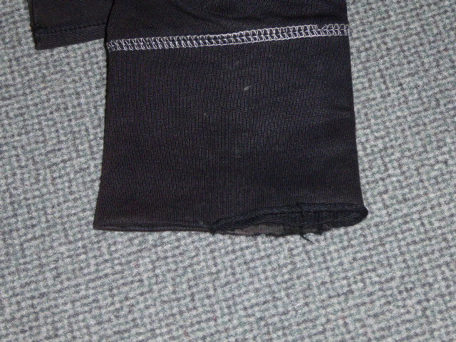 Schwarze Kapuzenjacke, Hoodie mit bunter Applikation