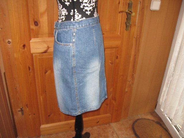 *** Schlichter Jeansrock ***