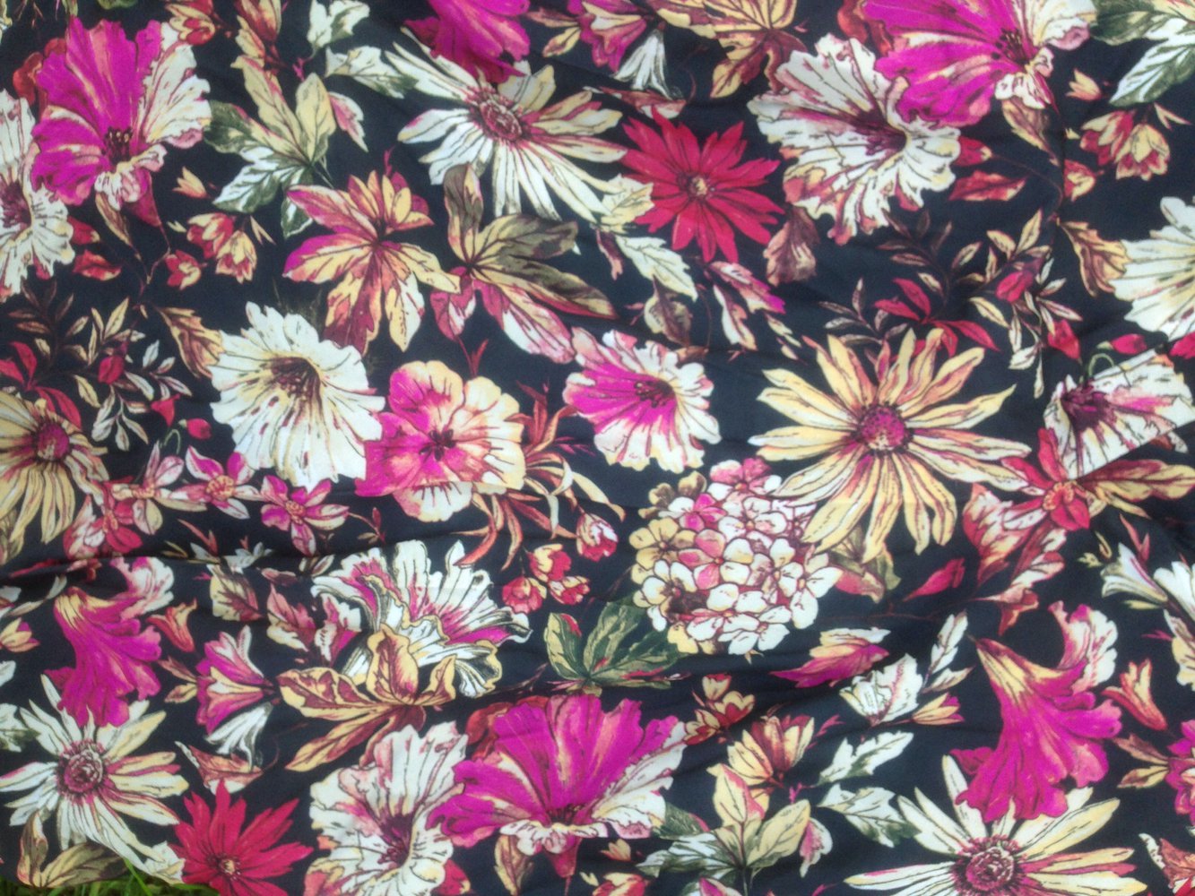 Blumen-Kleid