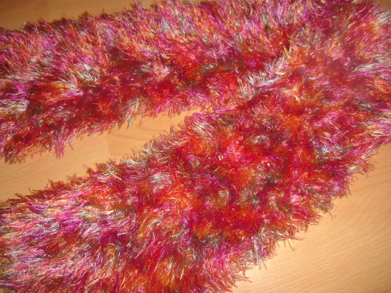 Süßer, Wuschelschal ca 14 x 83cm, selbstgestrickt