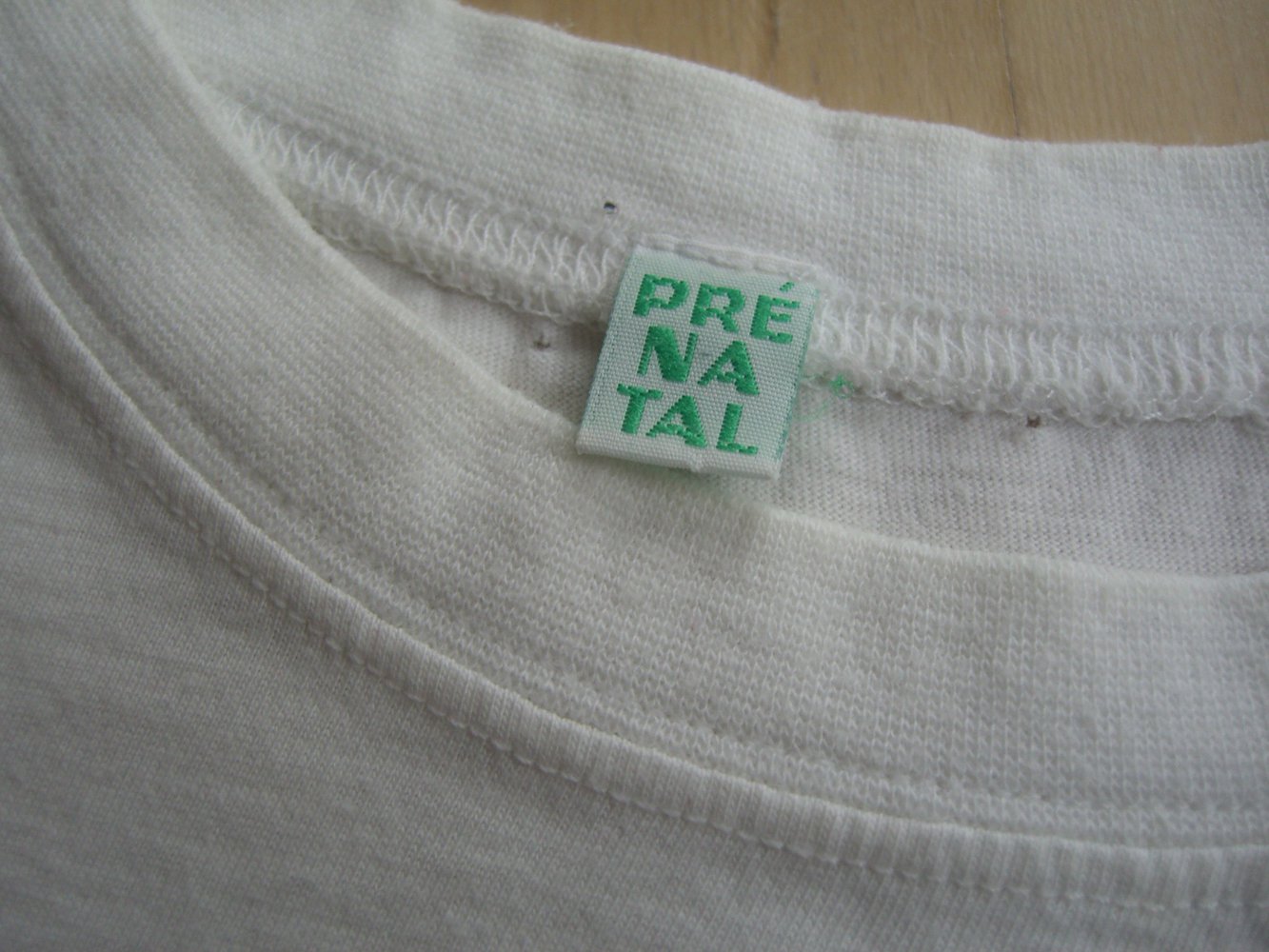 Cooles T-Shirt mit Alligator-Motiv