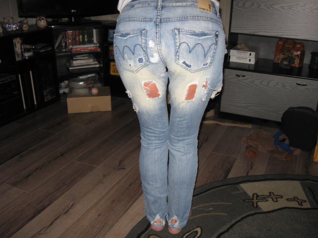 *** Fetzige Jeans mit Löchern ***