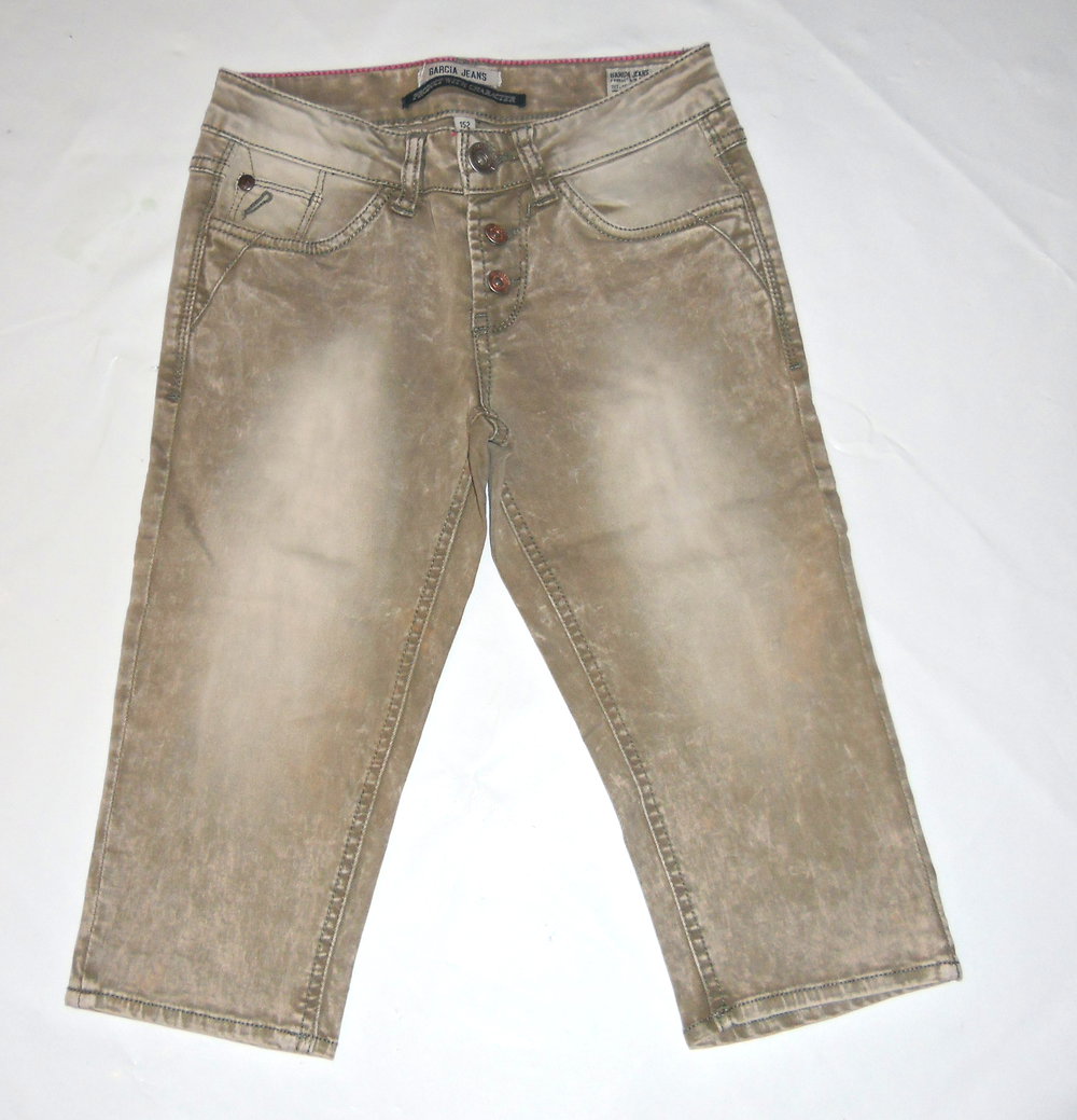 Garcia Jeans- colle,kurze Jeans Gr.152