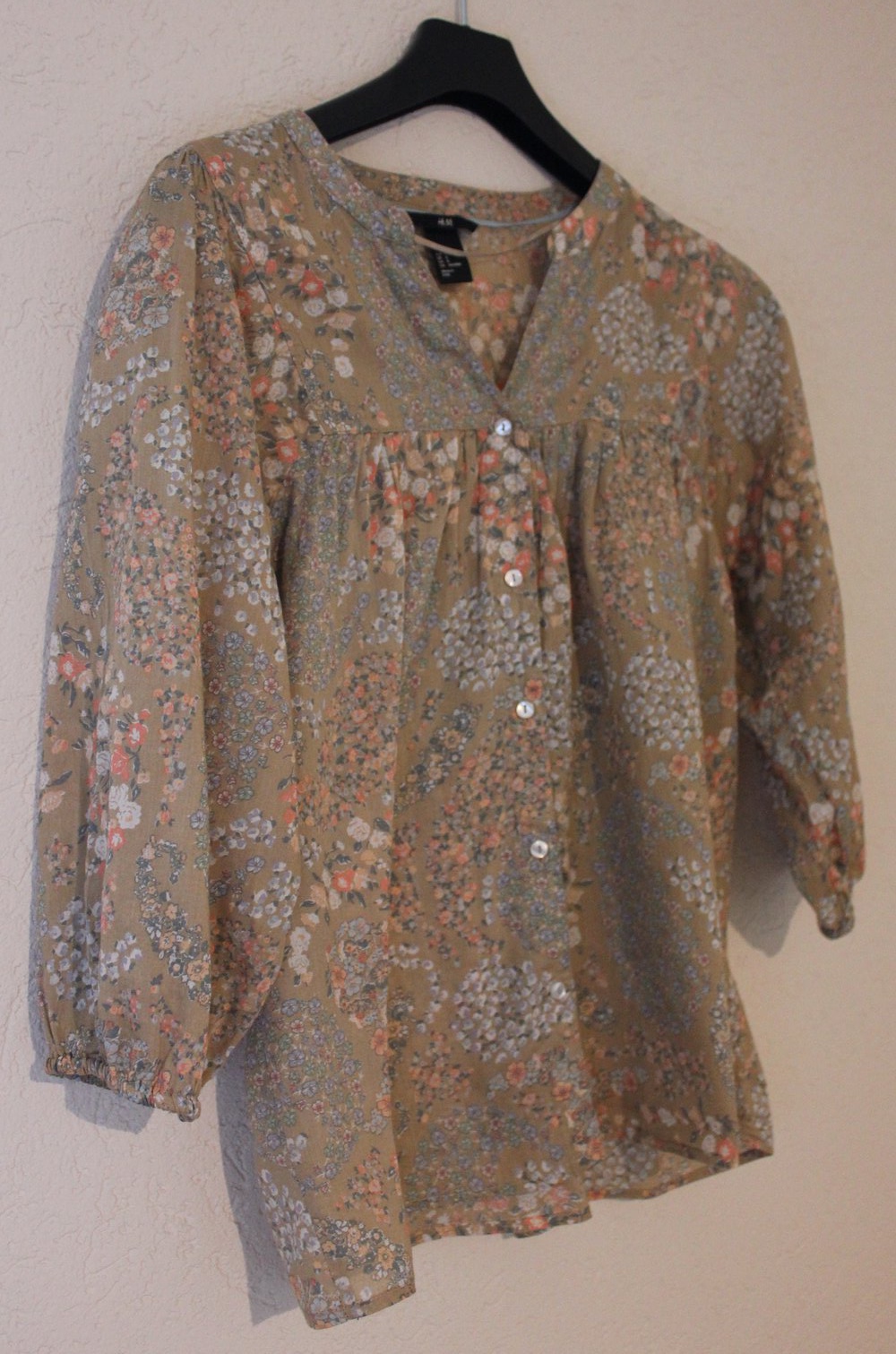 geblümte Bluse