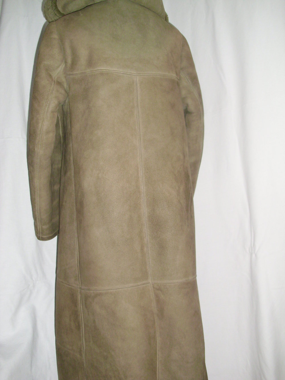 Lammfellmantel Echtfell Kapuze Gr. 38 / 40