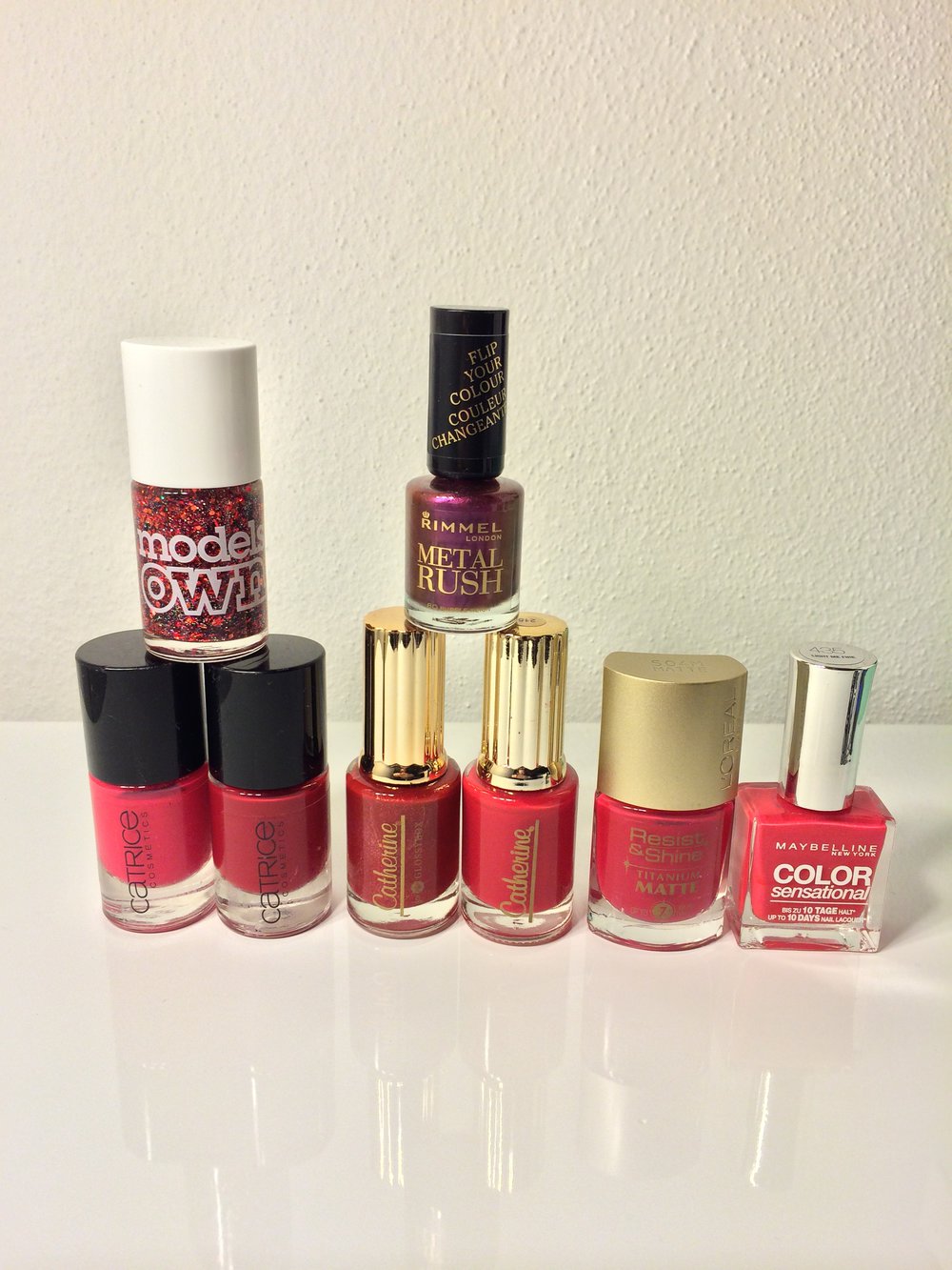 XXL Nagellack Set mit gratis Entfernerpads - Essie, Flormar, L'oreal, Catherine, Rimmel, Maybelline