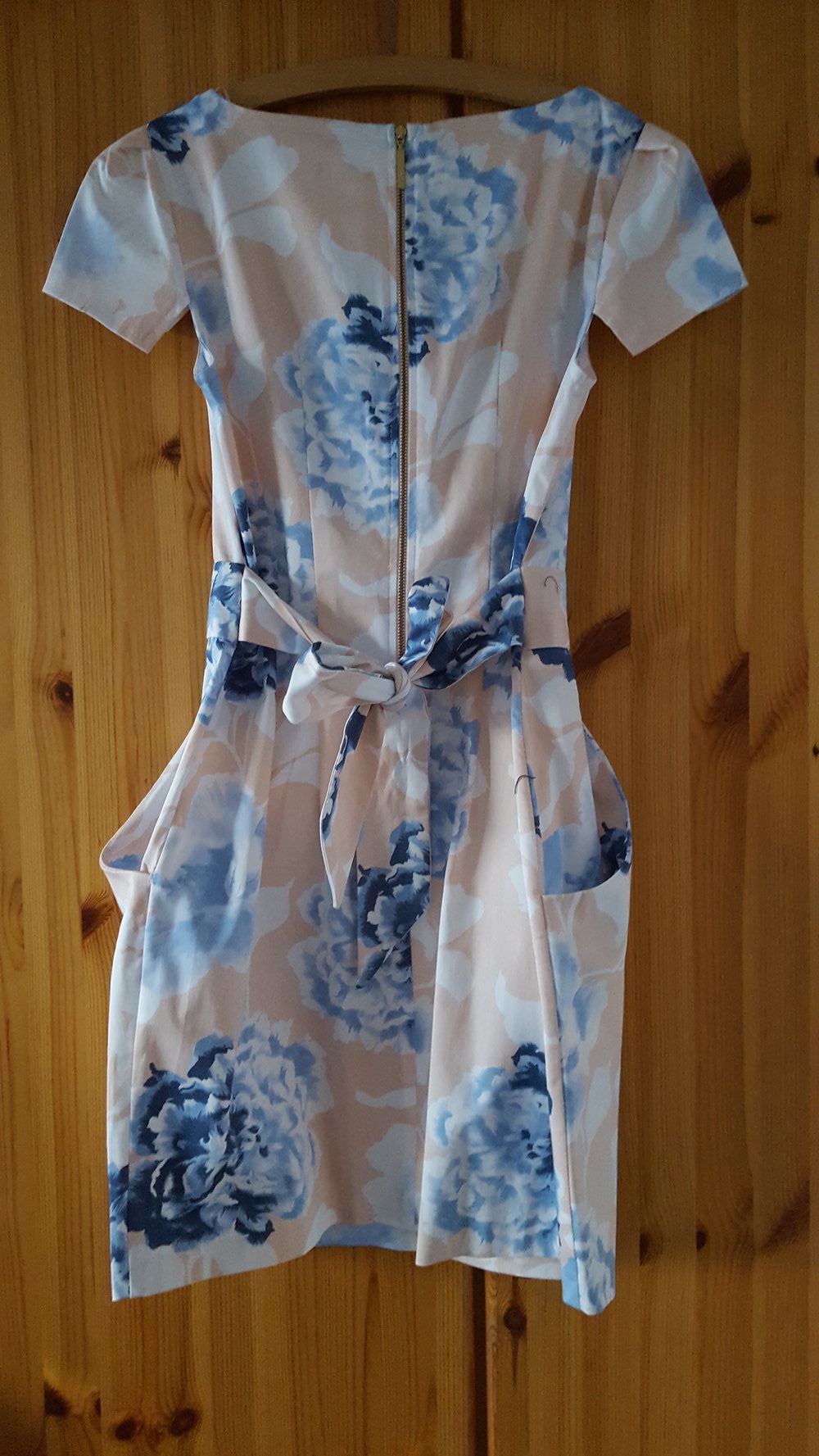 Neues Closet Kleid 