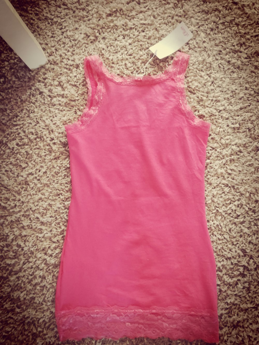 NEUES! Shirt mit Spitze