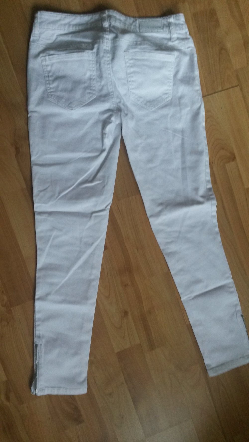 Weiße Hose Gr. 34