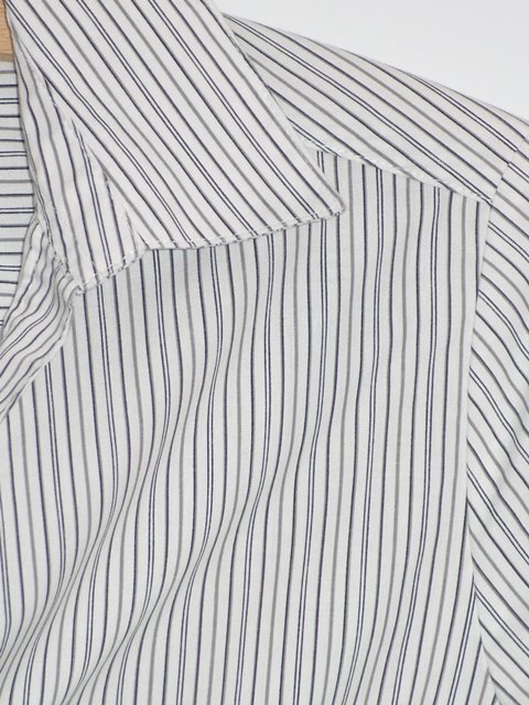 Businessbluse weiß mit schwarzen Streifen