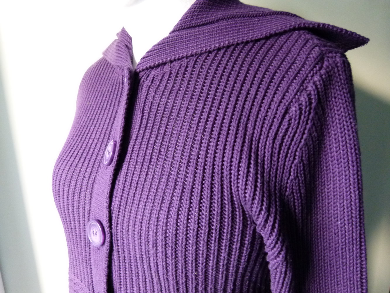 Lange Strickjacke Cardigan, violett lila, Boho Mori Goa Festival Hippie Lagenlook Winter