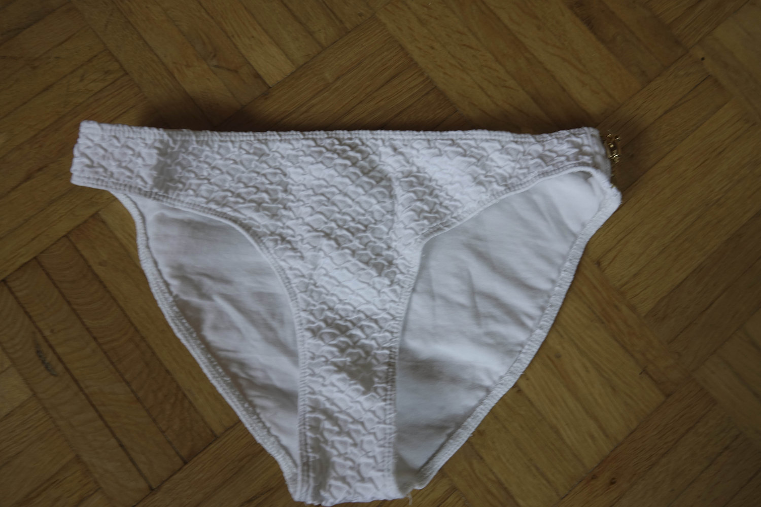 weiße Bikinihose mit Reißverschluss NEU