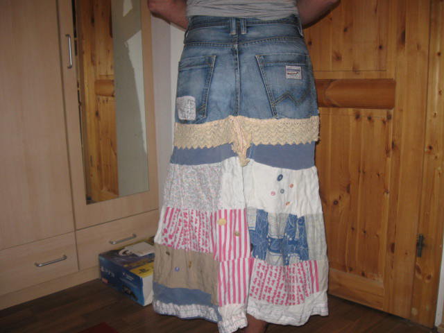 *** DIY ~ Aus Alt Wurde Neu ~ Gipsy Jeans-Patchworkrock ***