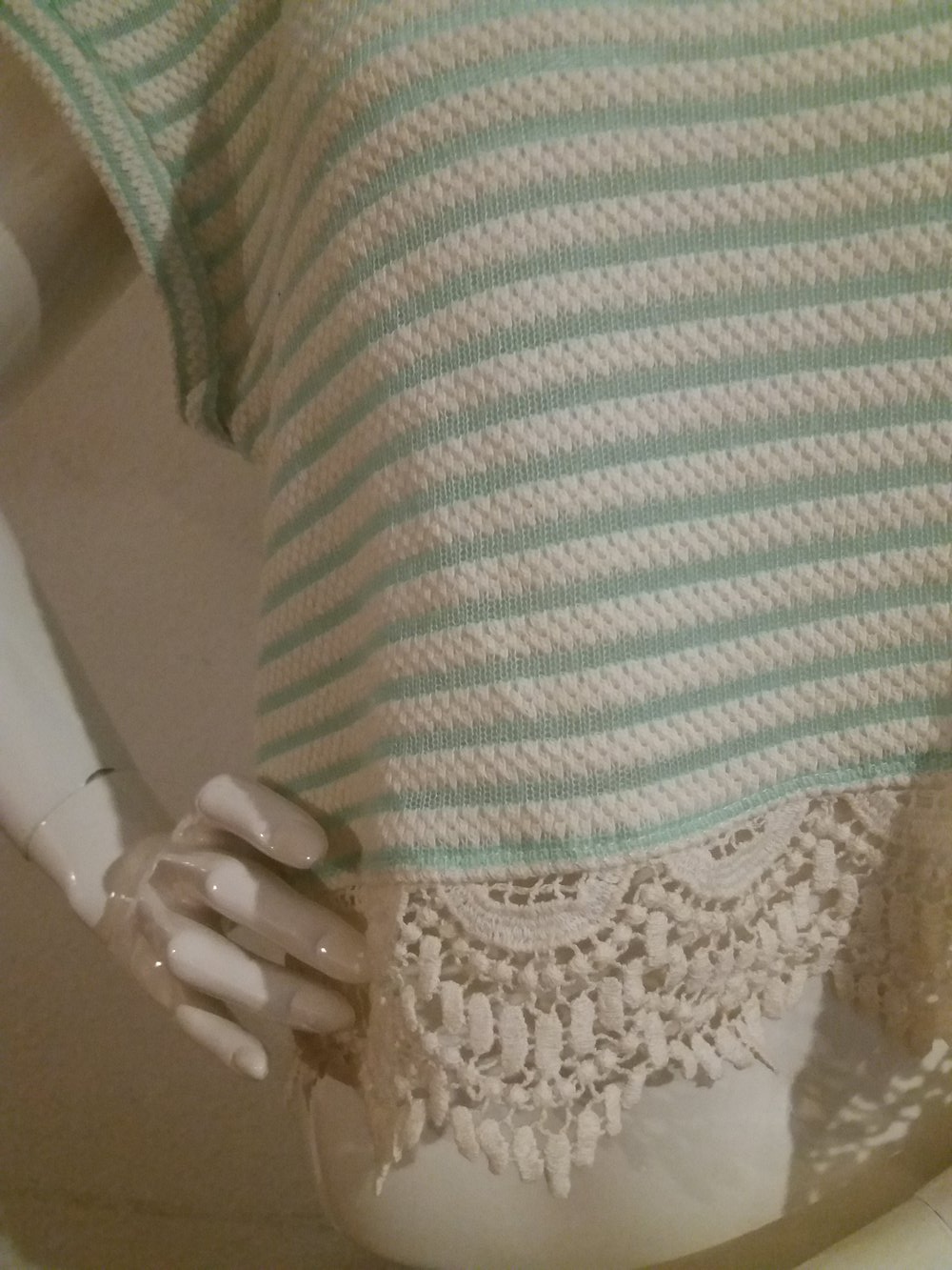 Crop Top mit Spitze
