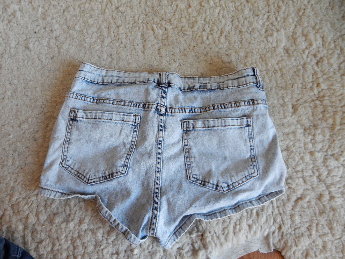 Kurze Shorts