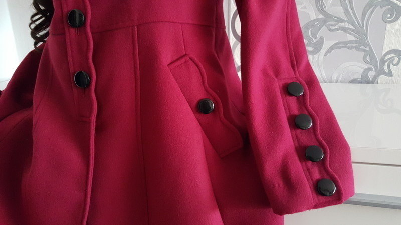 .:: NEU Süßer Mantel lang Magenta Lolita Babydoll Knopfreihen Wellenform 40 / 42 14 L / XL ::.
