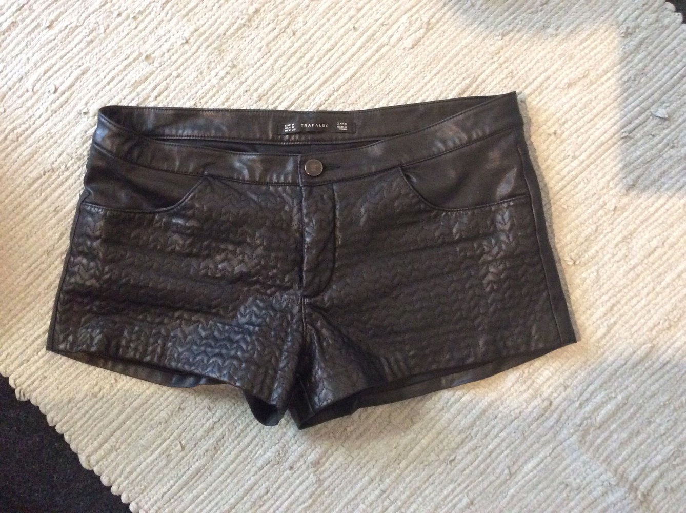 Kunstleder Shorts 