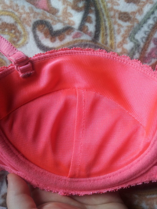 Neonpinker Push-Up BH mit Spitze