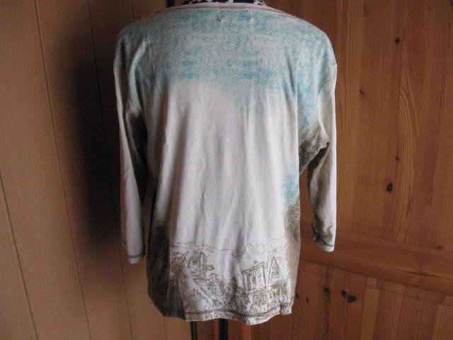 *** Mega Shirt mit Nieten ***