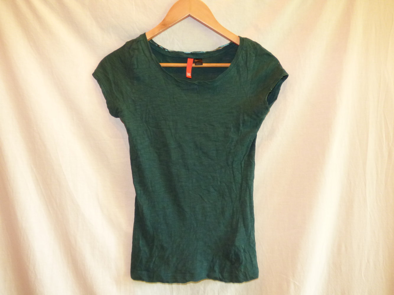 Grünes T-Shirt