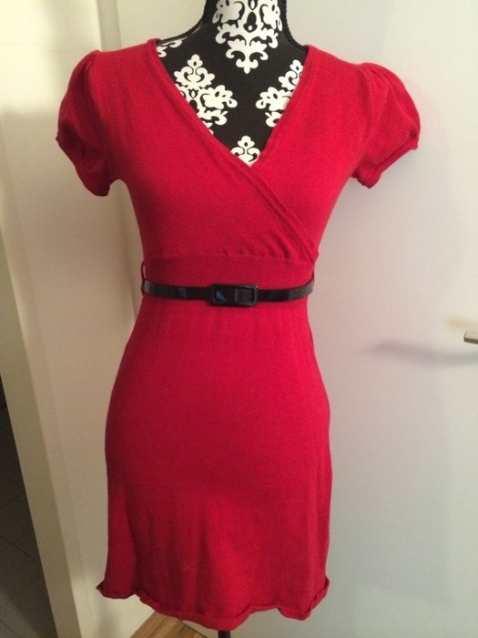 Rotes Baumwollkleid sexy Puffärmel feuerrot