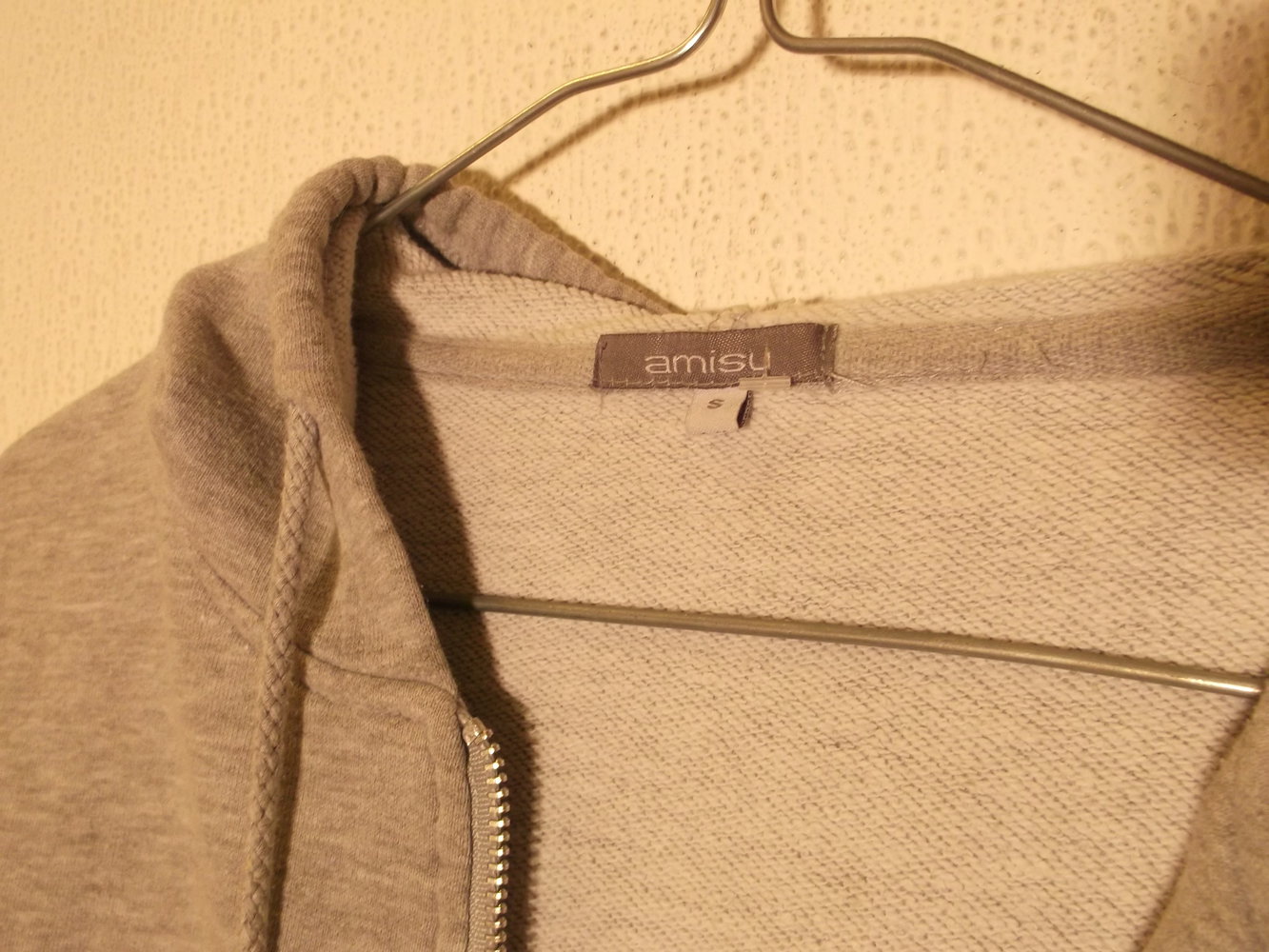 Kapuzenpulli Hoodie Grau von Amisu mit Reissverschluss