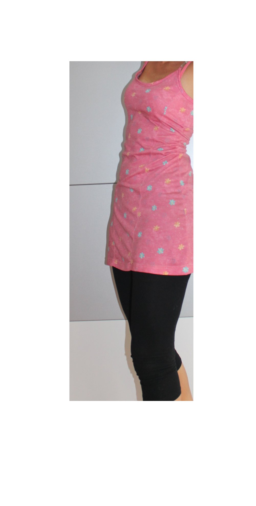 Süßes Strandkleid / Sommerkleid in rosa mit Blümchen