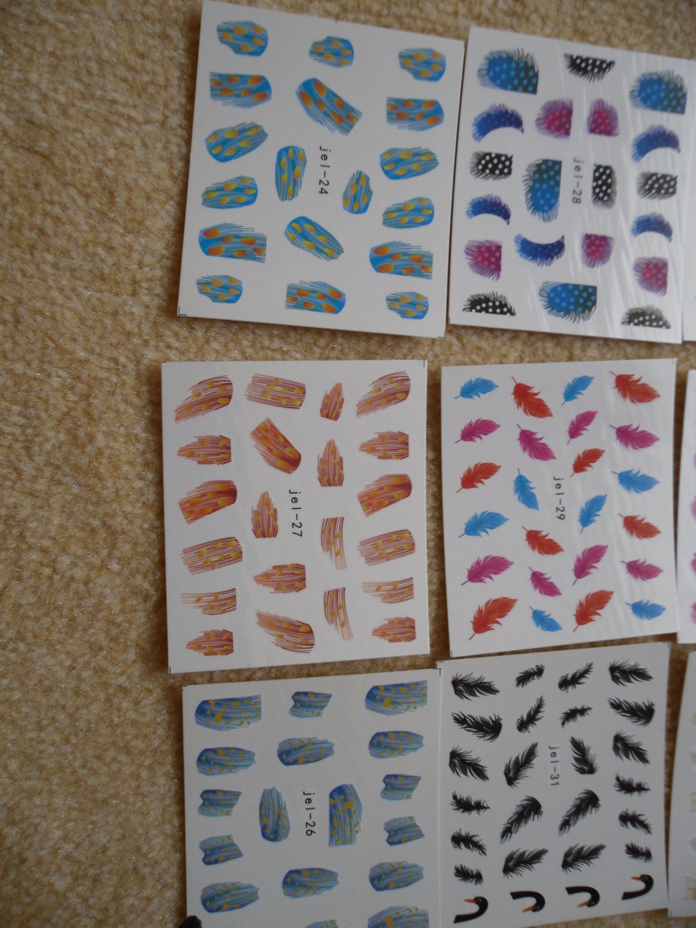 Wassertransfer Nagelsticker Federn
