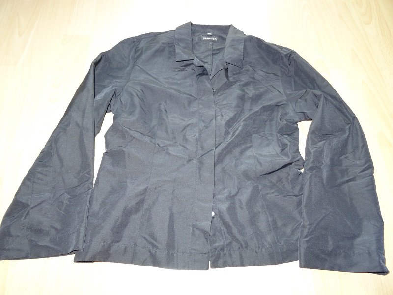 Bluse von Yannick Gr. 36 schwarz