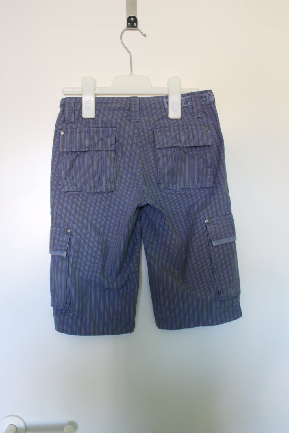 214. Bermudashorts von Modelabel IKKS Frankreich, Gr. 126/128, 8 Jahre