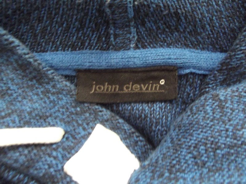 Sehr schöner Kapuzenpulli von John Devin Gr. L