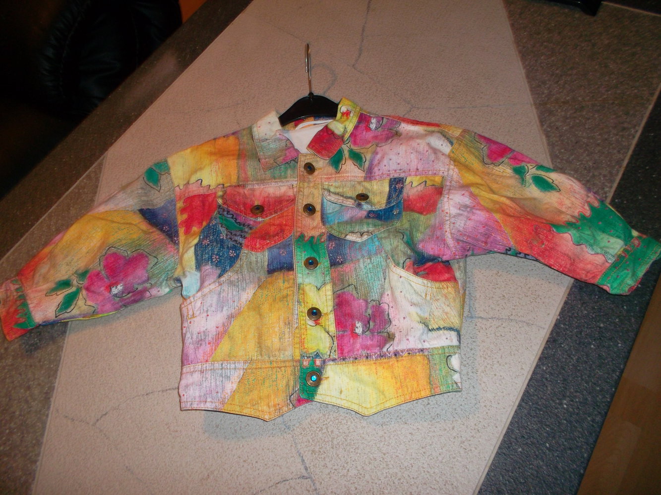 hochwertige kinderjacke,gr. 104,neuwertig