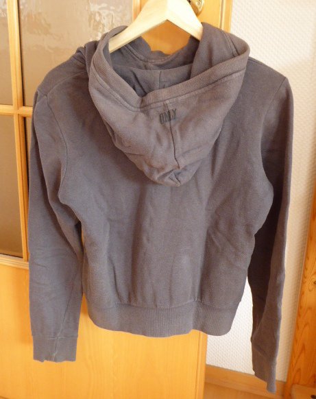 Cooler Hoodie mit Früchteprint