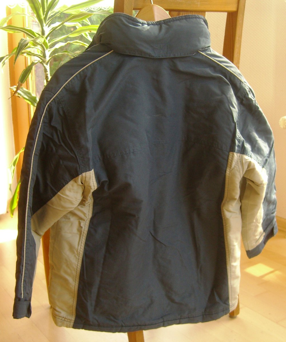 Kinderwinterjacke in Gr. 140