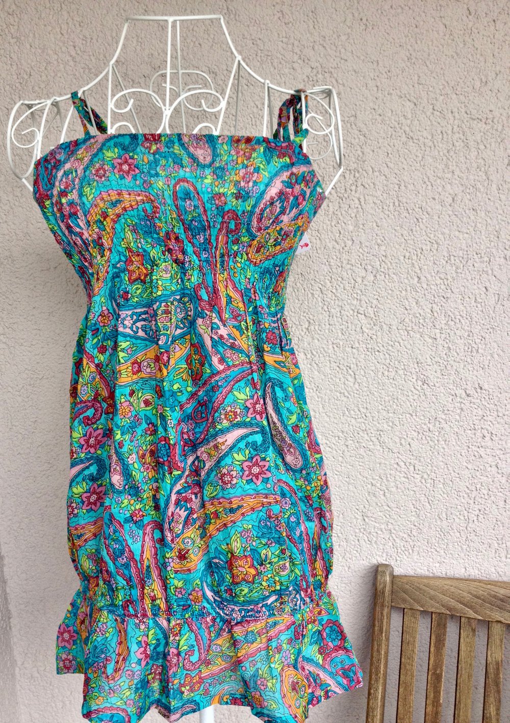 Schönes Top mit sommerlichem Muster