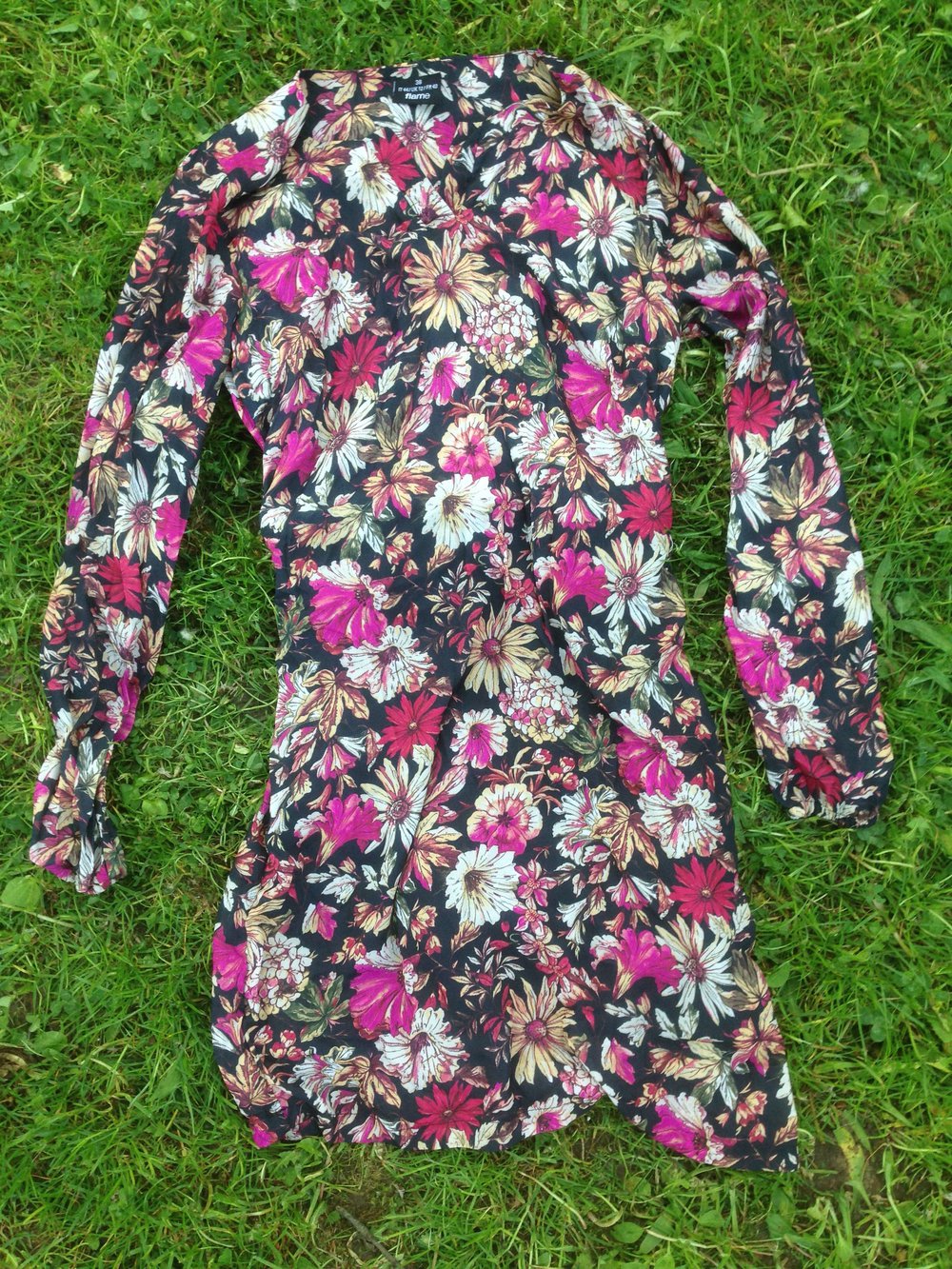 Blumen-Kleid