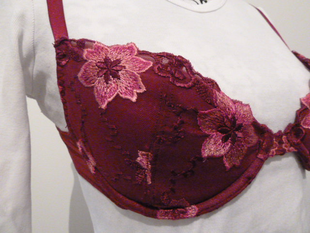 BH 75 A Push up / Lascana / spitze / lila - weinrot