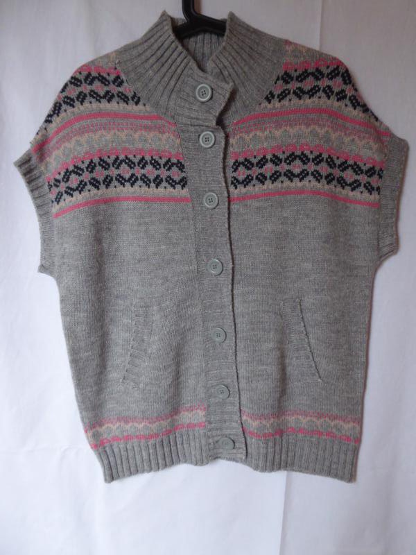 NEU: Bunter Kurzarm-Woll-Cardigan von ONLY