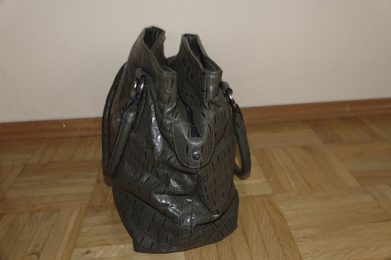 schöne Kroko Handtasche