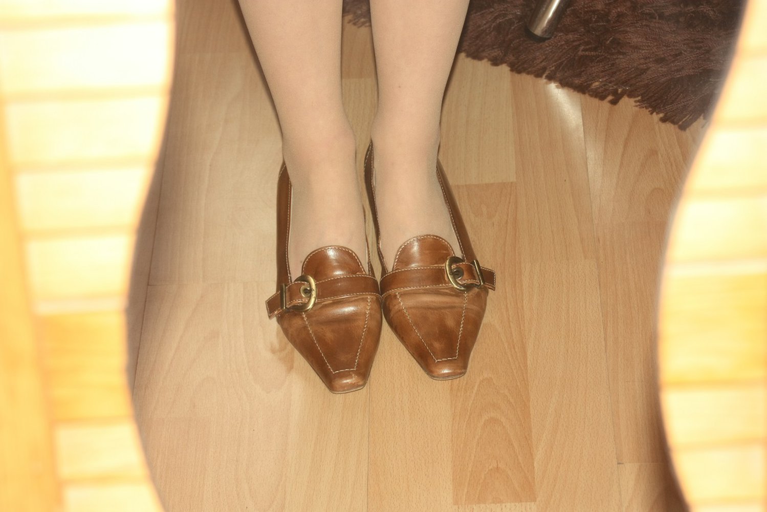 Schicke Echtleder Halbschuhe, Gr. 39 1/2 mit Schnalle