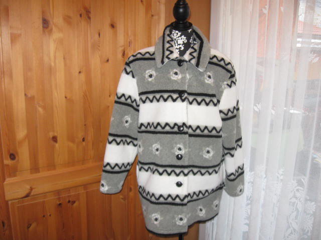 *** Kuschlig ~ Halblang ~ Jacke ***